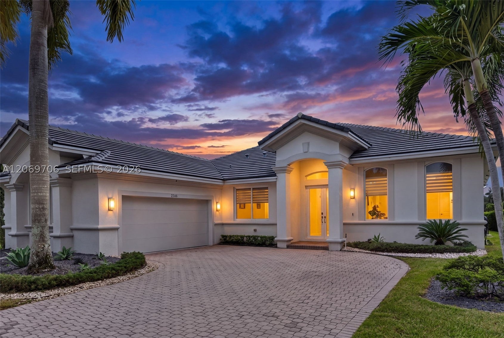 2126 Quail Roost Dr, Weston FL 33327