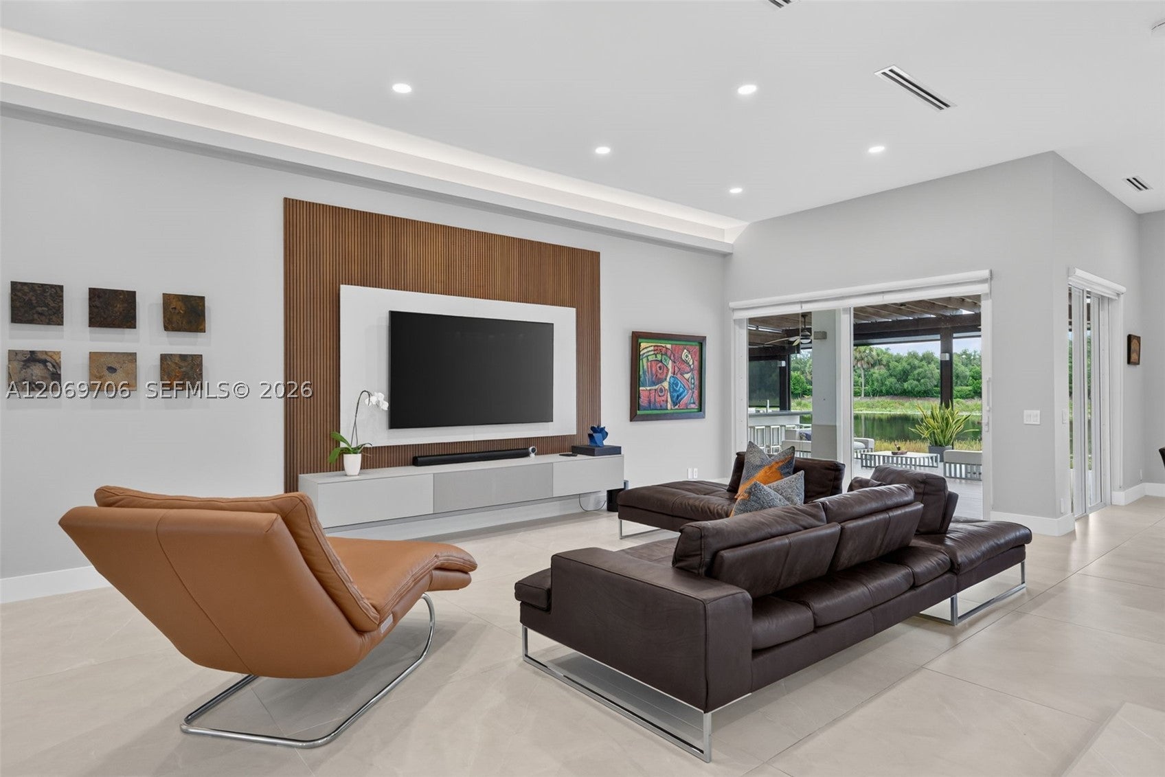 2126 Quail Roost Dr