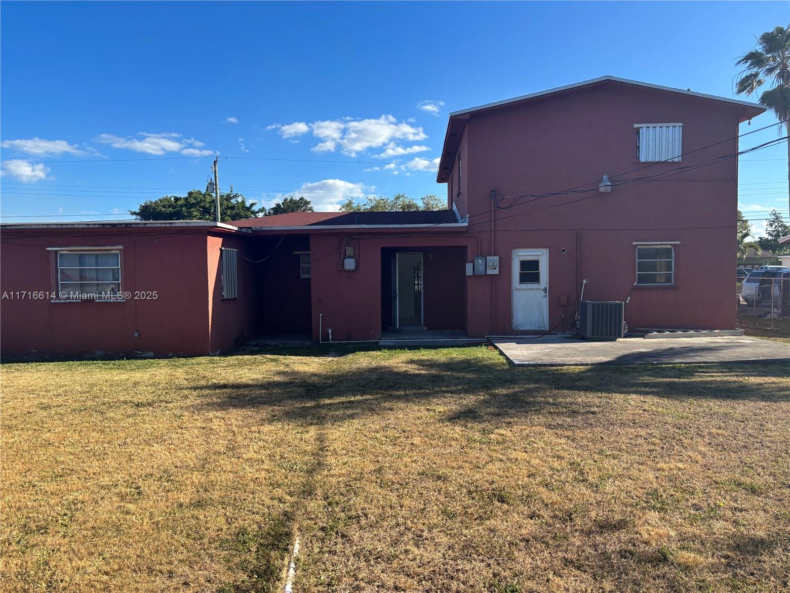 WEST PERRINE ADDN - Residential