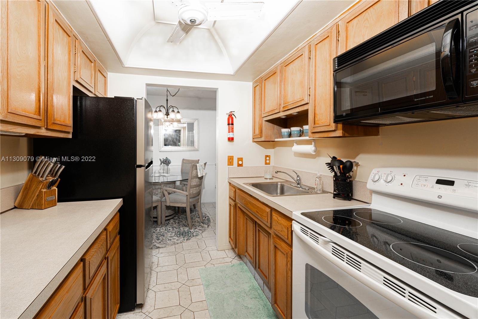 HILLSBORO INLET APT CONDO - Residential Lease