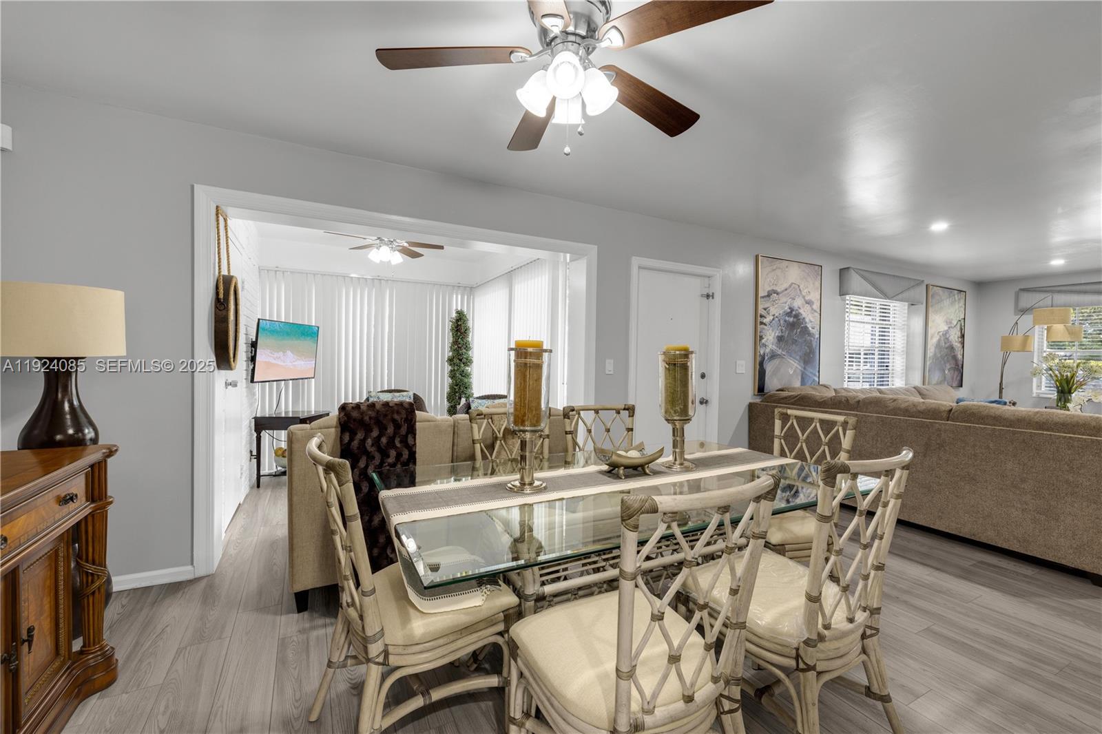 LIMETREE CONDO - Residential