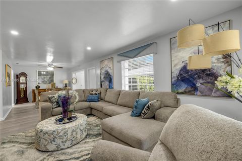 Photo of 10143 S 45th Trl S #473, Boynton Beach, FL 33436 (MLS # A11924085)