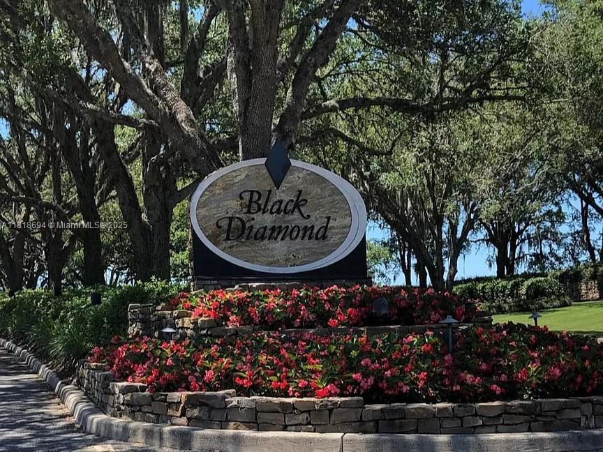 PLANTATION PINES VILLAGE - Land