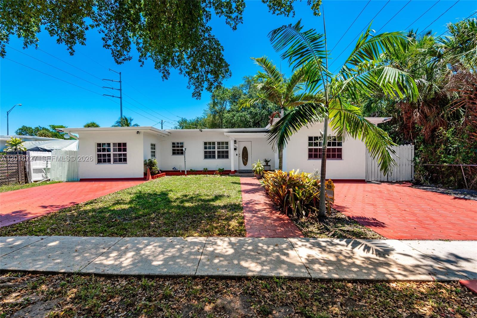 IRONS MANOR 2ND ADDN - Residential Lease