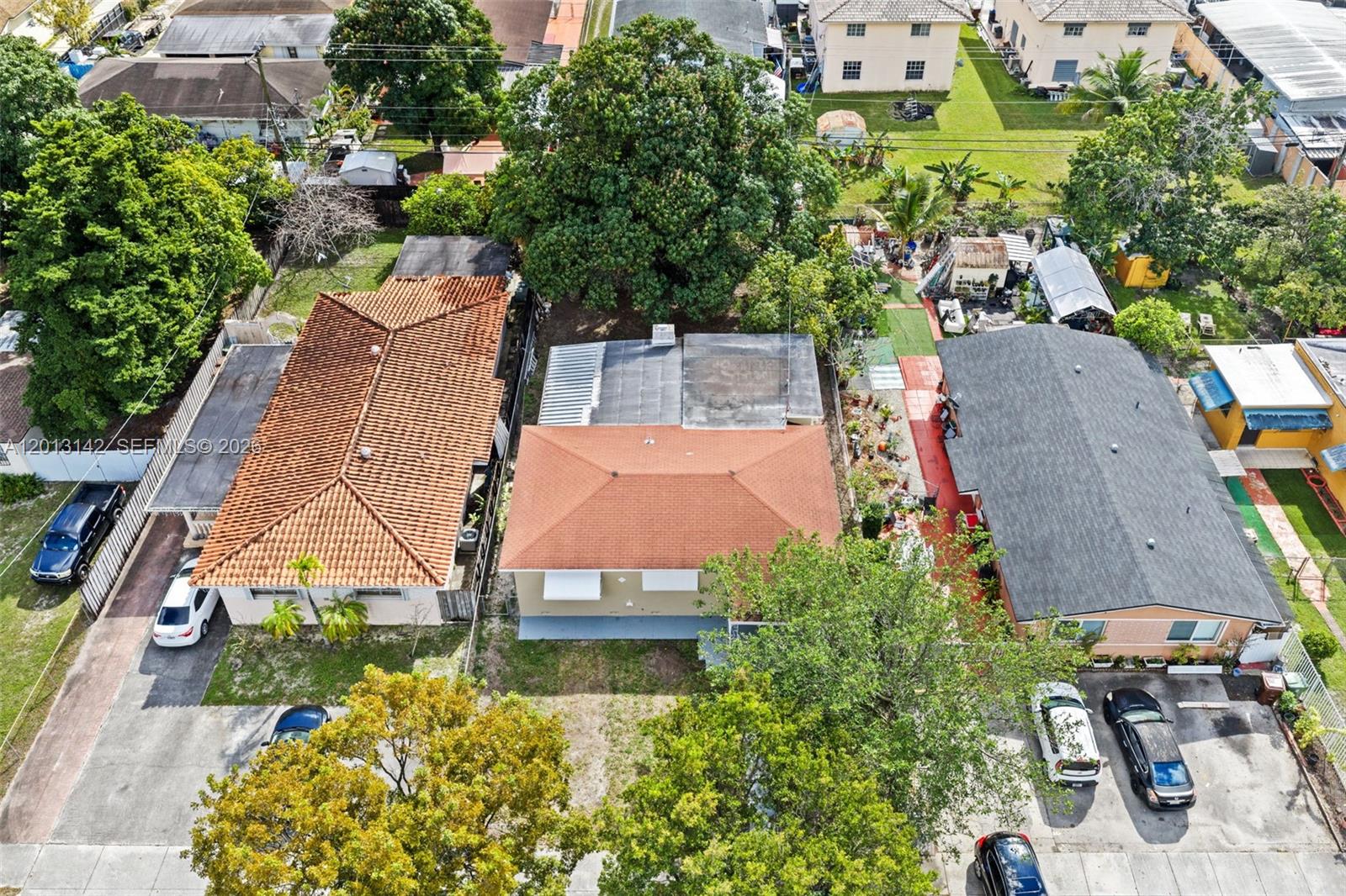TOWN OF HIALEAH 1 ADDN AM - Residential
