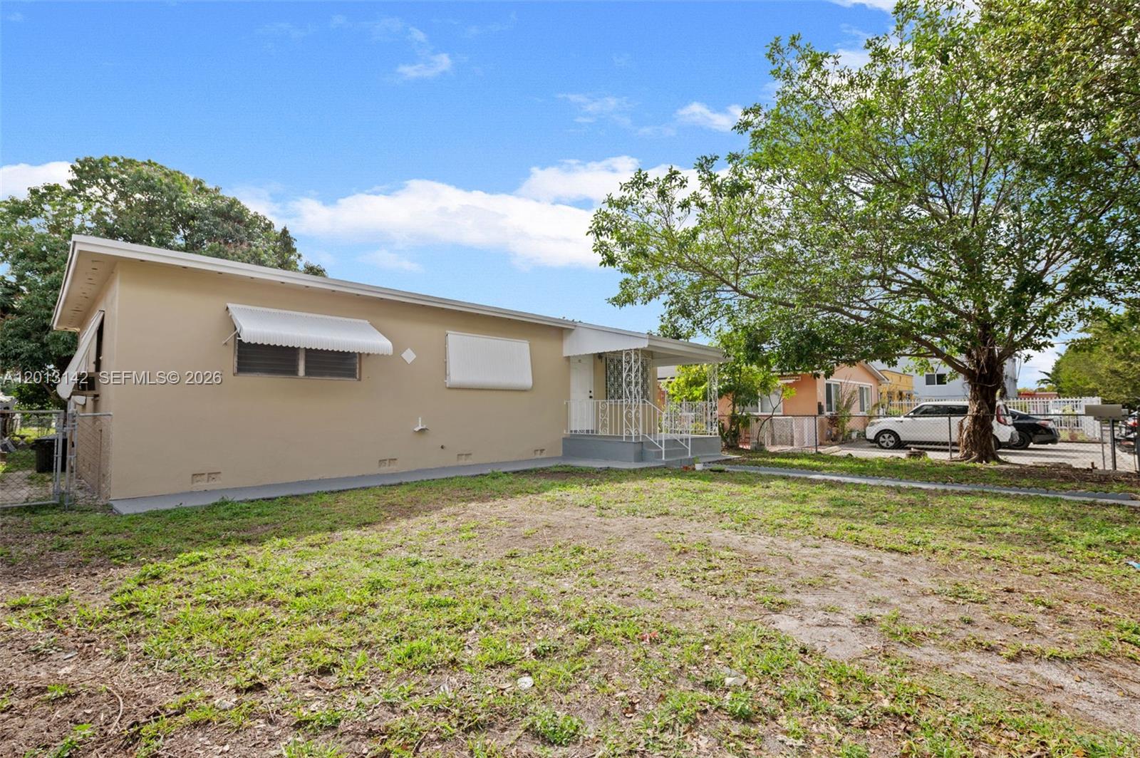 TOWN OF HIALEAH 1 ADDN AM - Residential