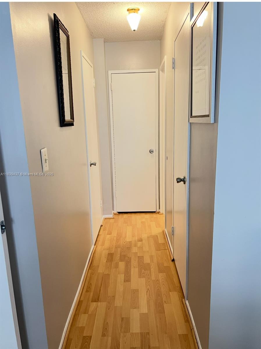 BAYVIEW TERR CONDO - Residential