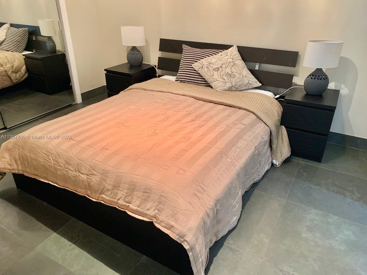 BEACH CLUB TWO CONDO - Residential Lease