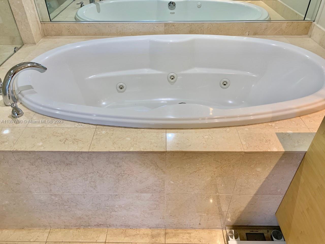 BEACH CLUB TWO CONDO - Residential Lease