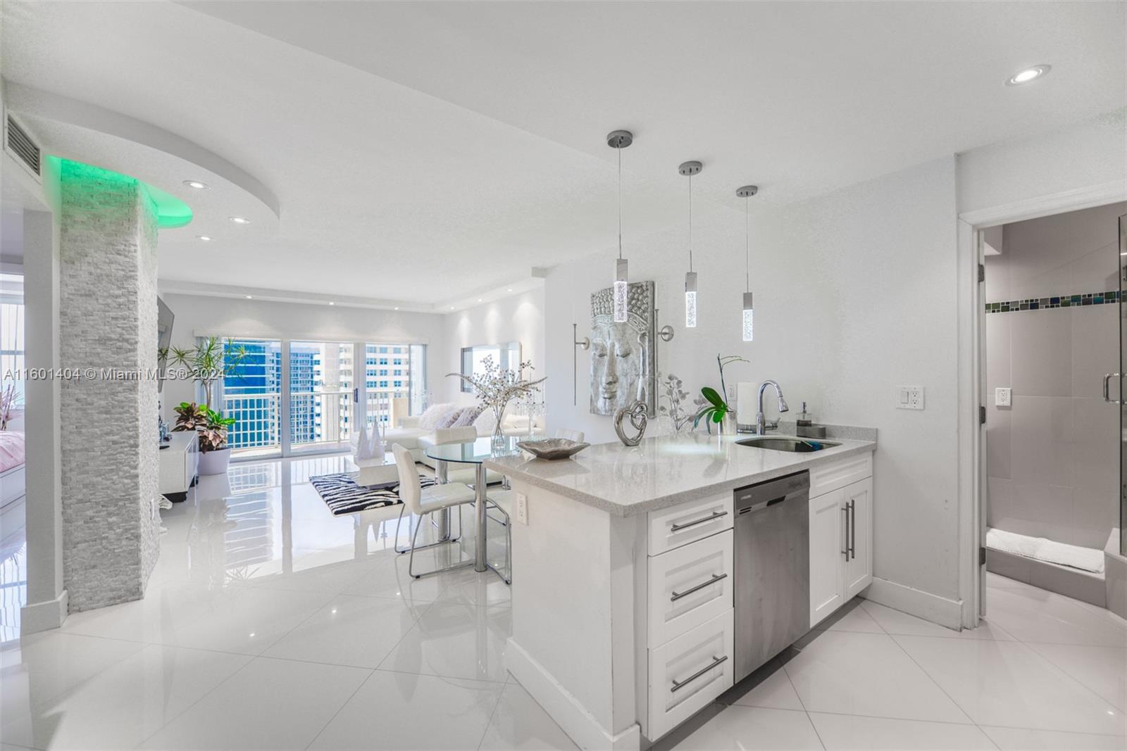 HEMISPHERES CONDO - Residential Lease