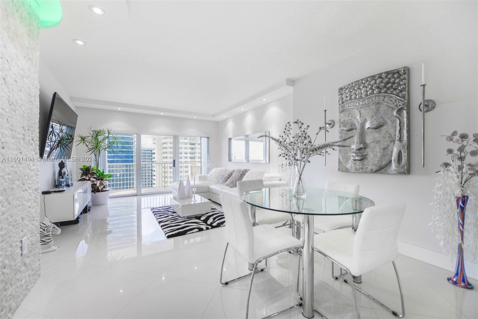 HEMISPHERES CONDO - Residential Lease