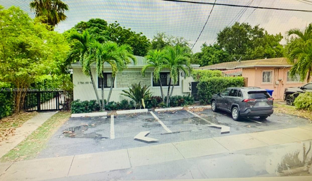 Rental Property at 2790 Sw 32nd Ave 2788, Miami, Broward County, Florida - Bedrooms: 1 
Bathrooms: 1  - $2,100 MO.