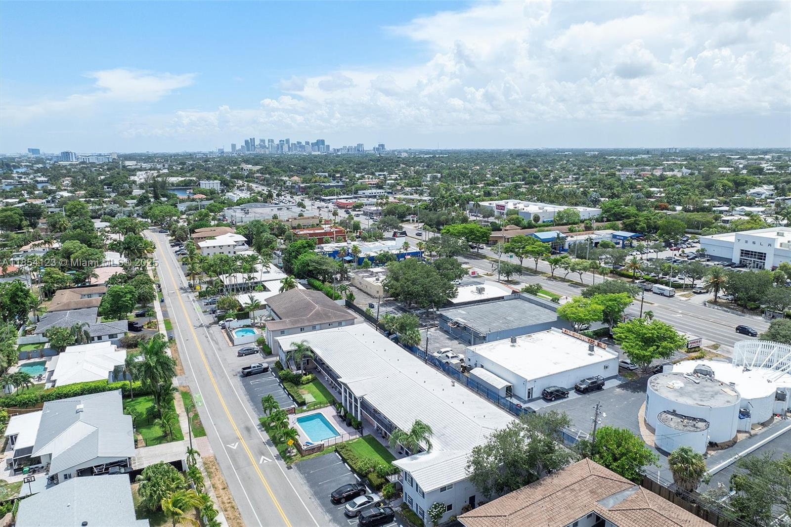 PARK RIDGE NORTH APTS CON - Residential