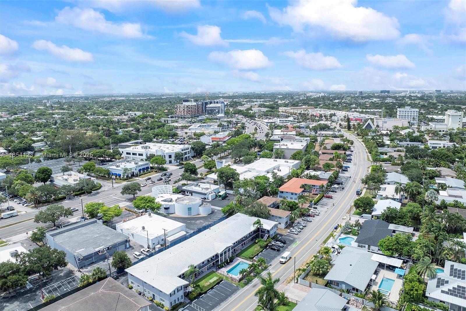 PARK RIDGE NORTH APTS CON - Residential
