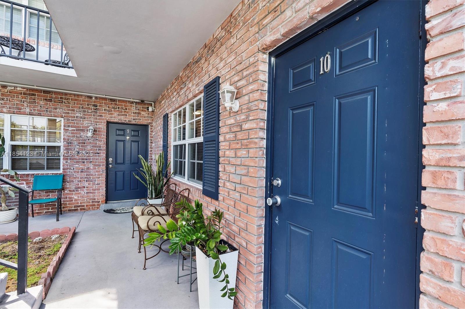 PARK RIDGE NORTH APTS CON - Residential