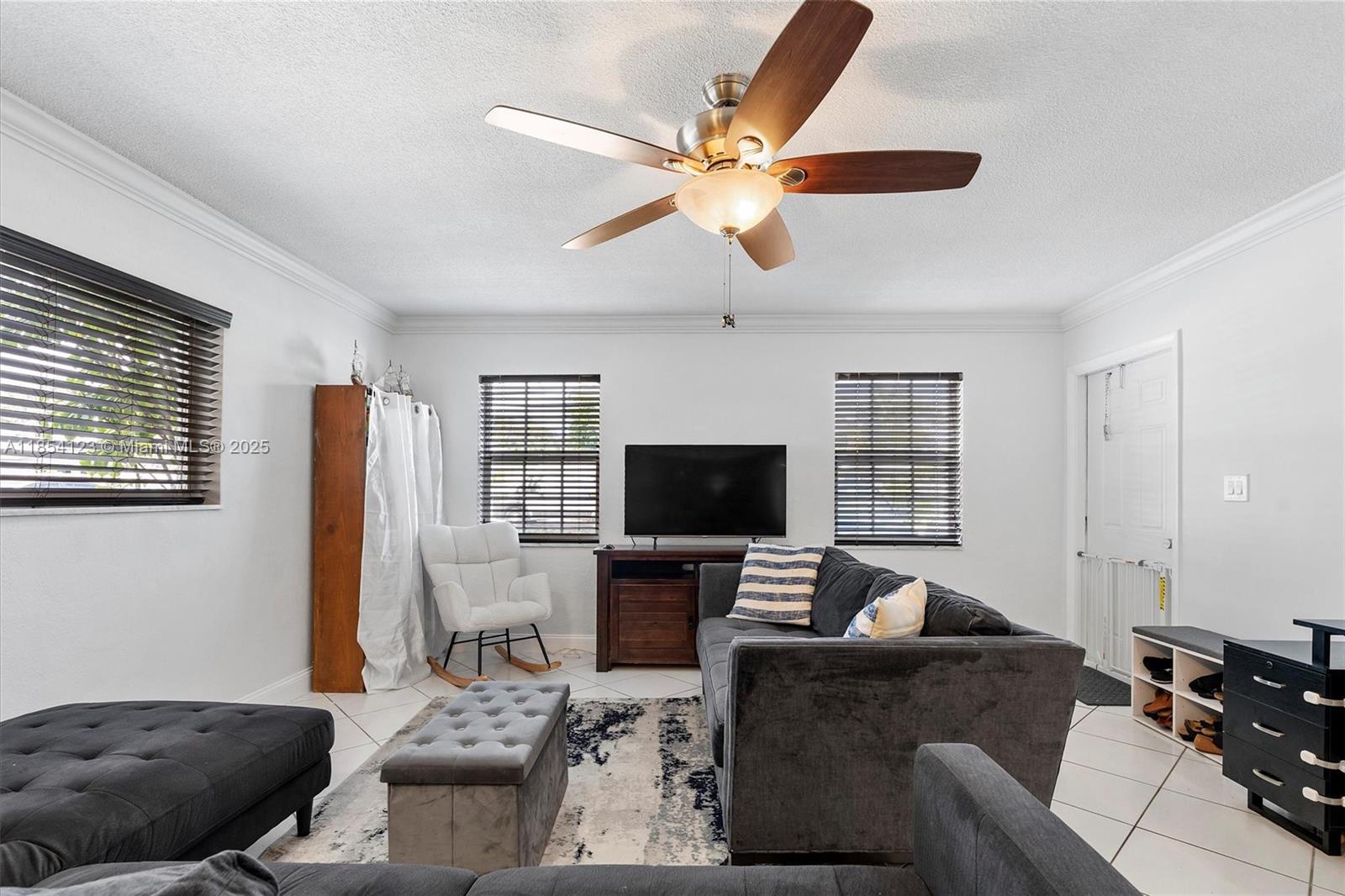 PARK RIDGE NORTH APTS CON - Residential