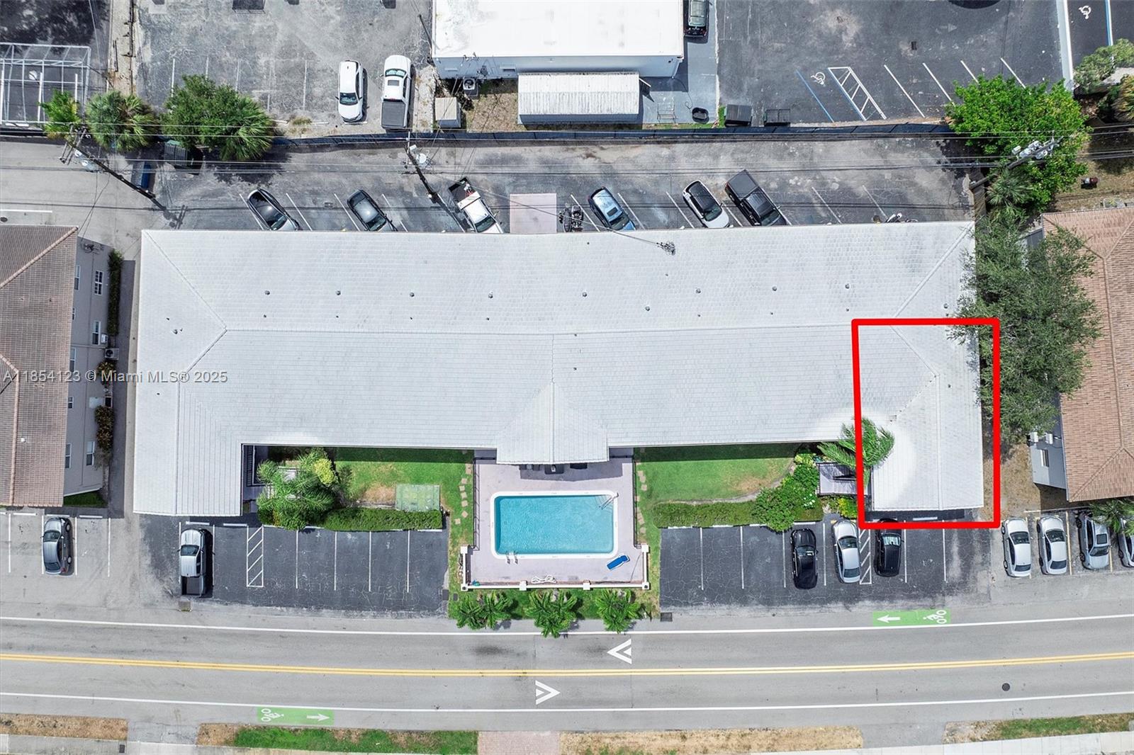 PARK RIDGE NORTH APTS CON - Residential