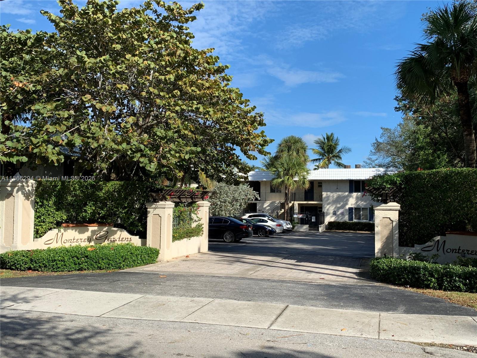 MONTEREY GARDENS OF PINEC - Residential Lease