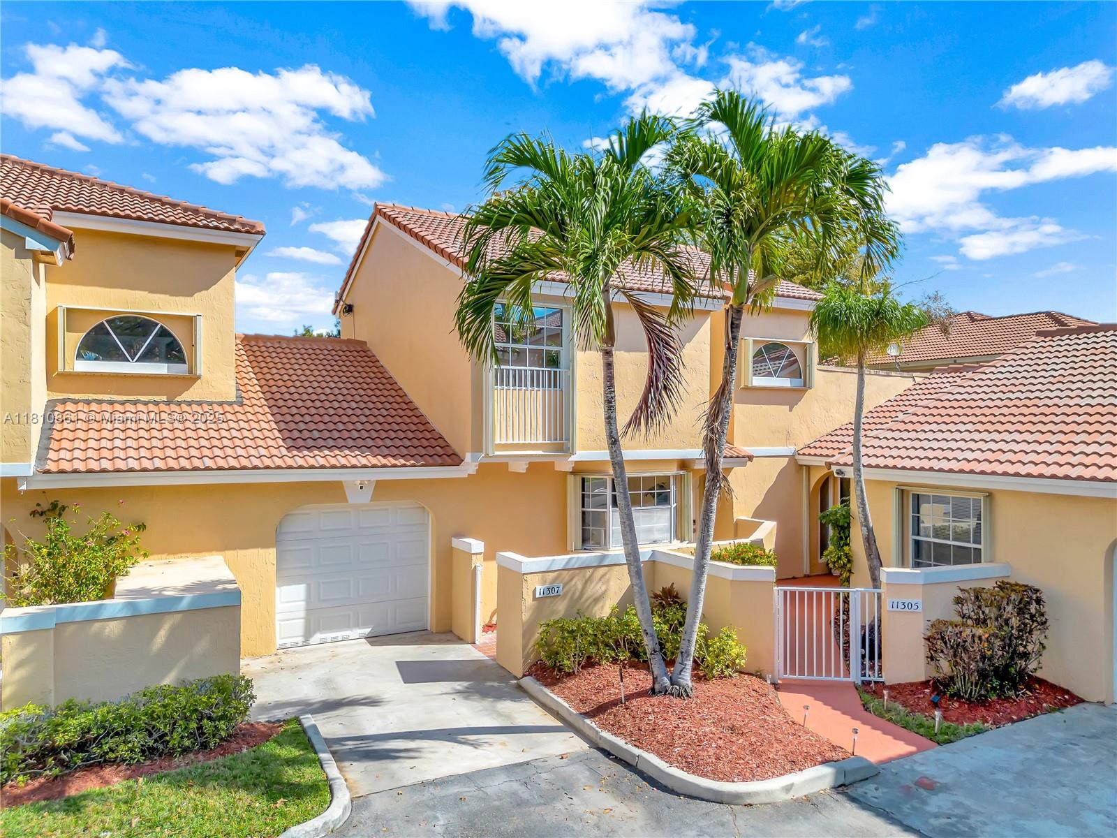 11307 Lakeview Dr 6-M