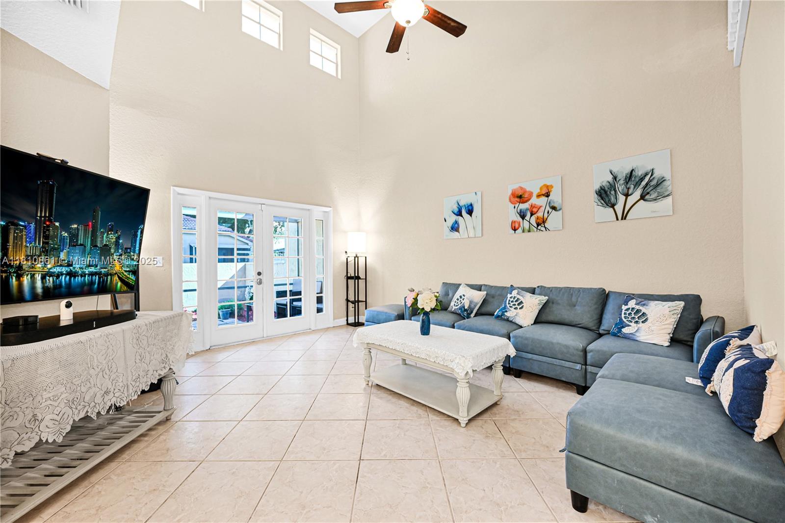 11307 Lakeview Dr 6-M