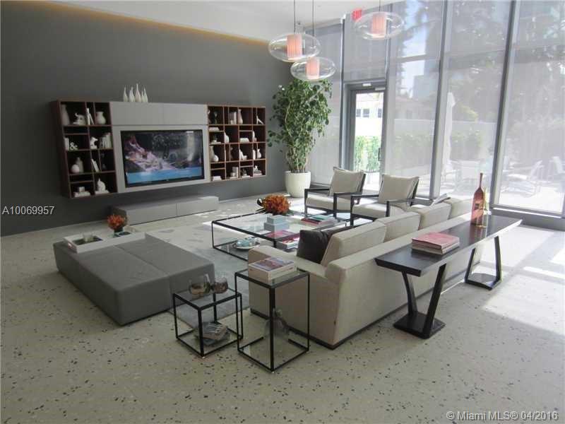 Icon Bay - Residential Lease