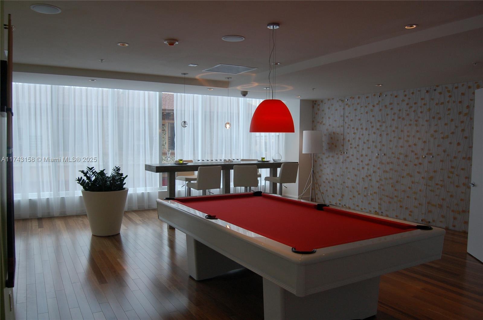 THE LOFT DOWNTOWN II COND - Residential