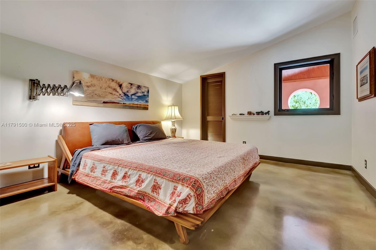 SILVER BLUFF EST SEC C - Residential