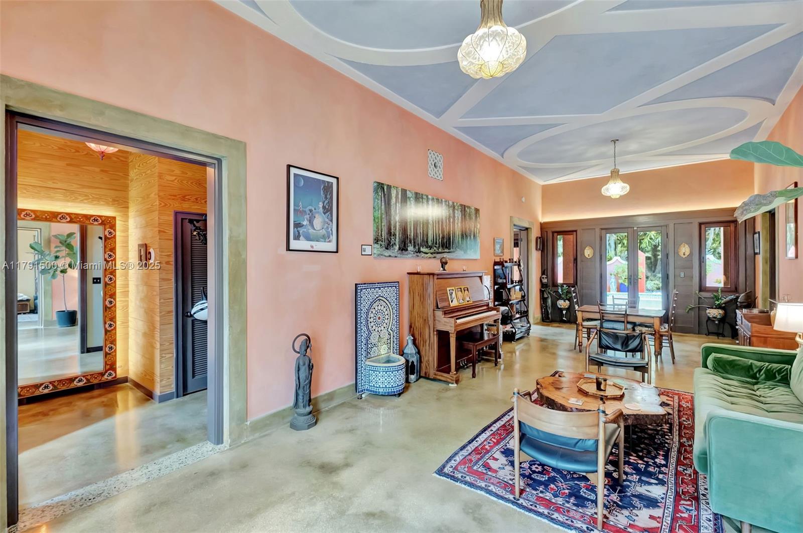 SILVER BLUFF EST SEC C - Residential