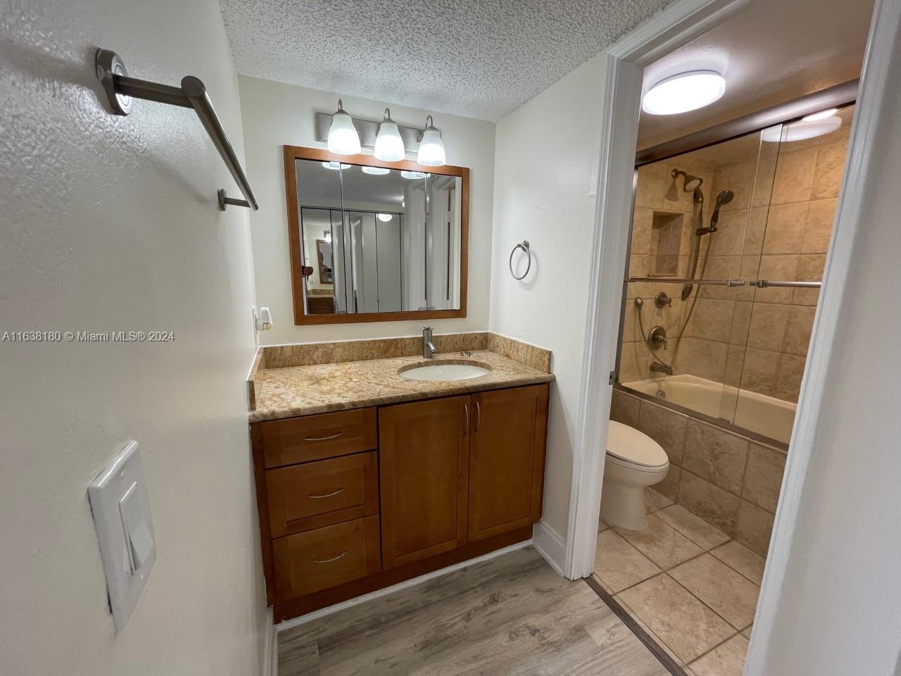 ORCHID TREE CONDO ONE - Residential