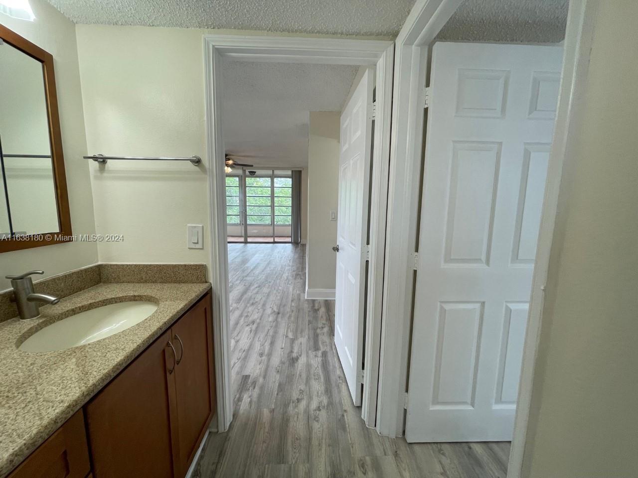 ORCHID TREE CONDO ONE - Residential
