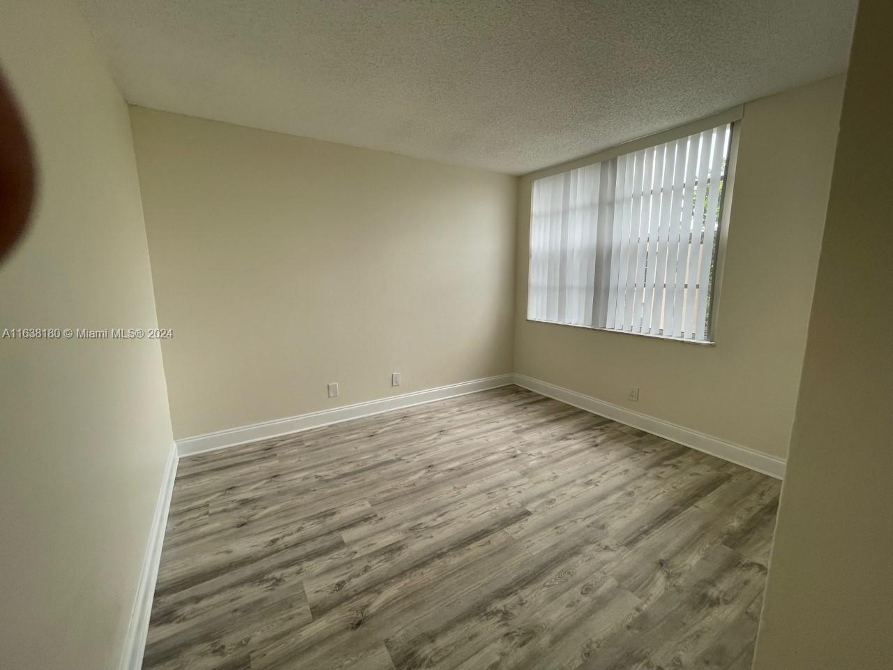 ORCHID TREE CONDO ONE - Residential