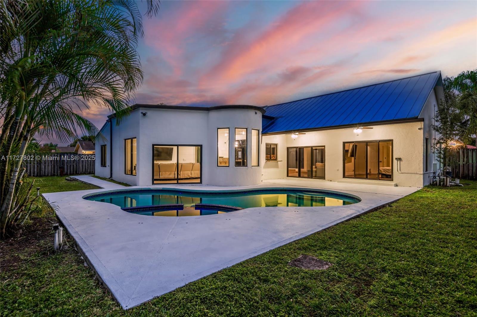 JACARANDA LAKES SECTION T - Residential