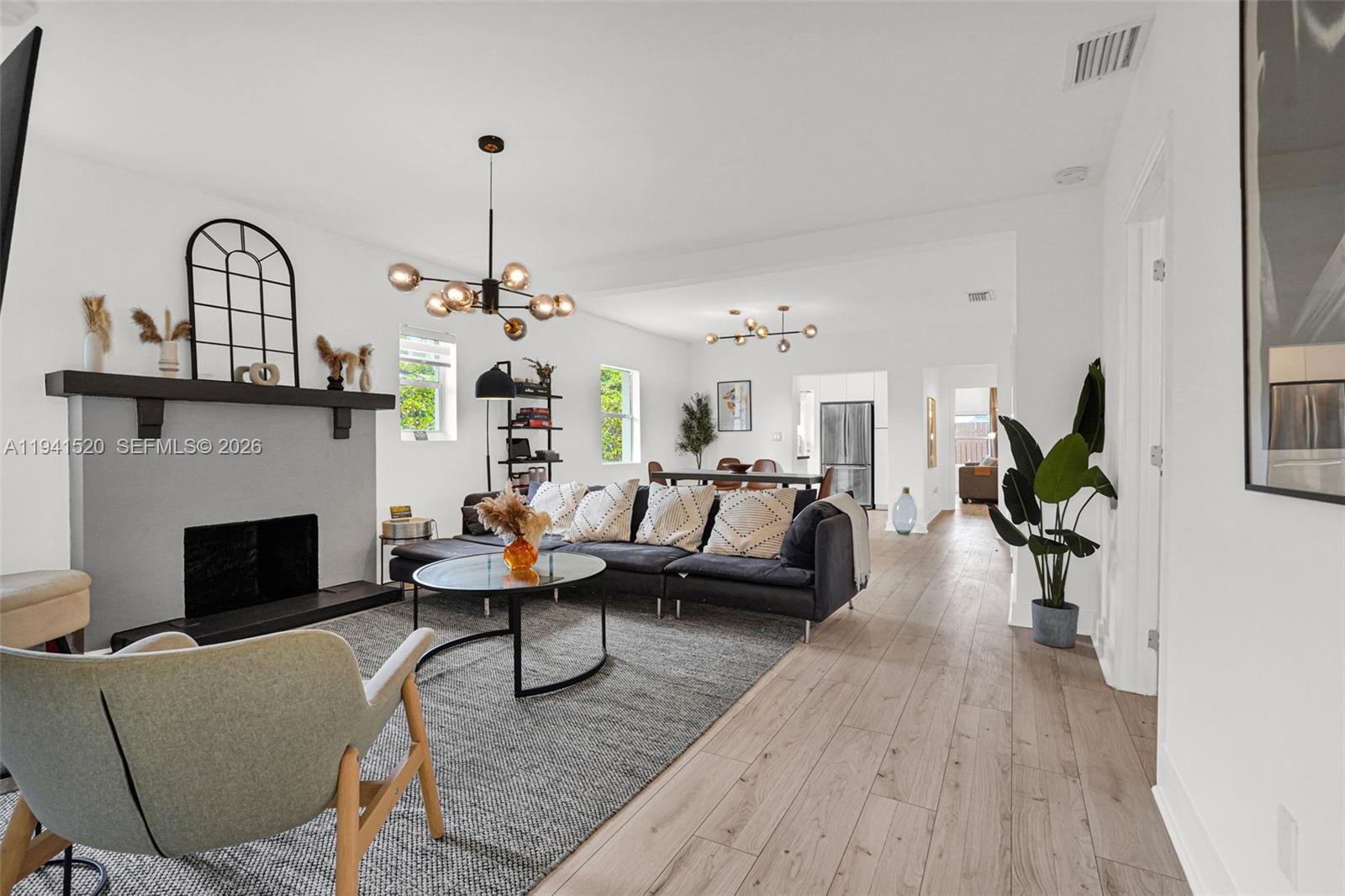 SHADOWLAWN EXTENSION SUB - Residential Lease