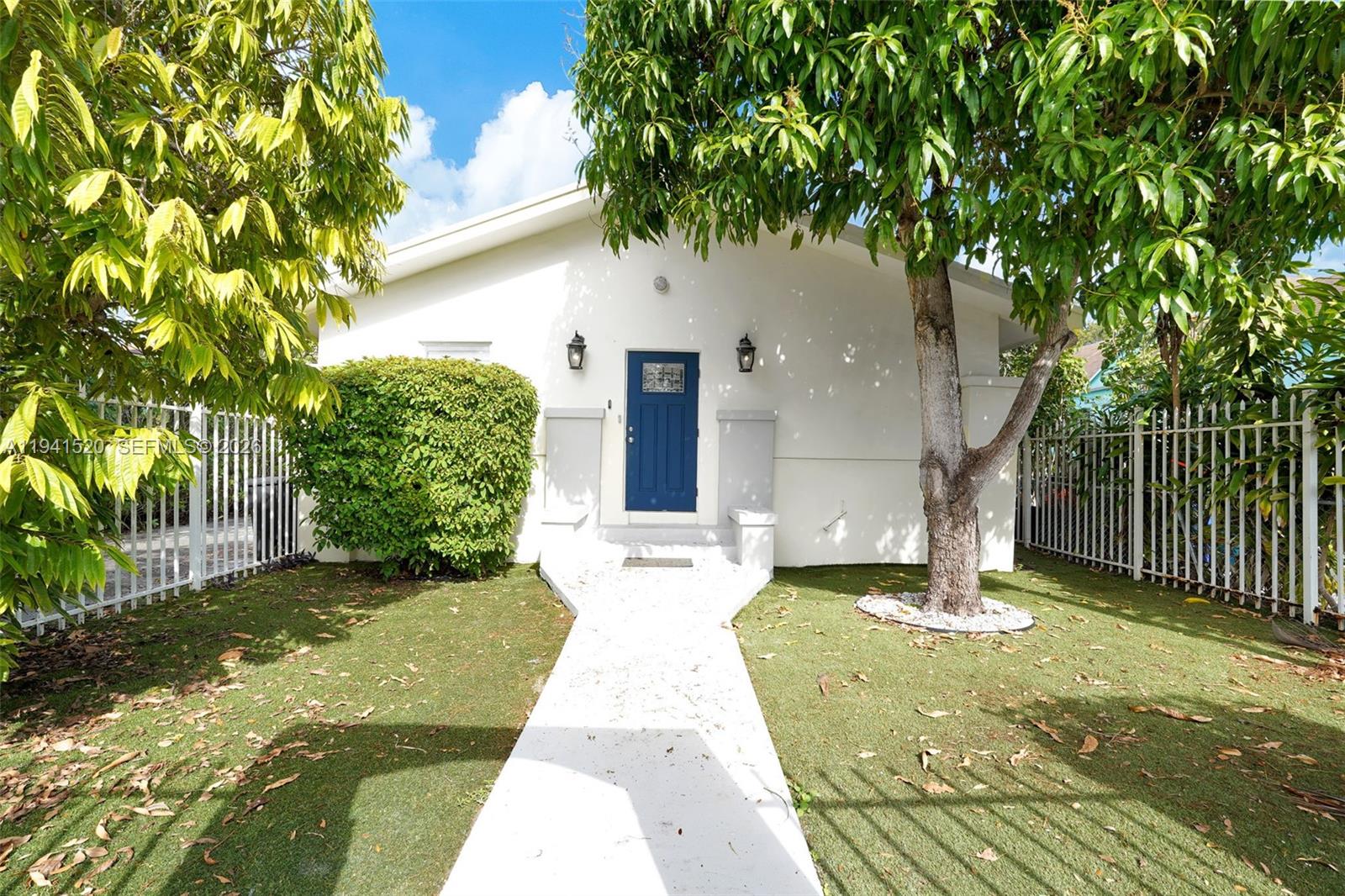 SHADOWLAWN EXTENSION SUB - Residential Lease