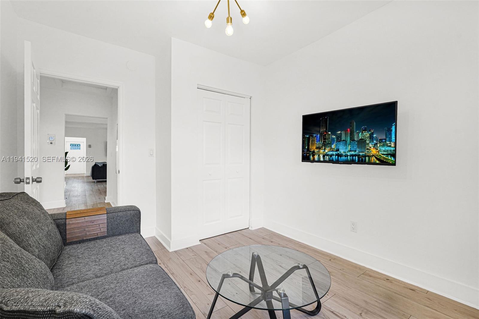 SHADOWLAWN EXTENSION SUB - Residential Lease