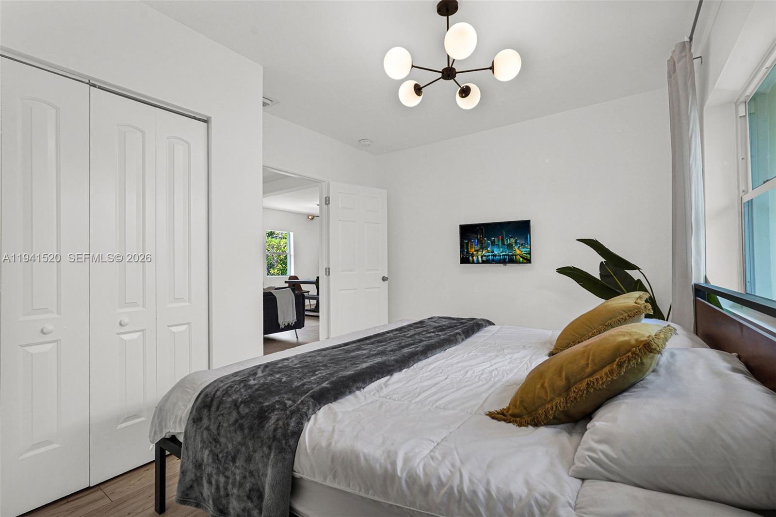 SHADOWLAWN EXTENSION SUB - Residential Lease