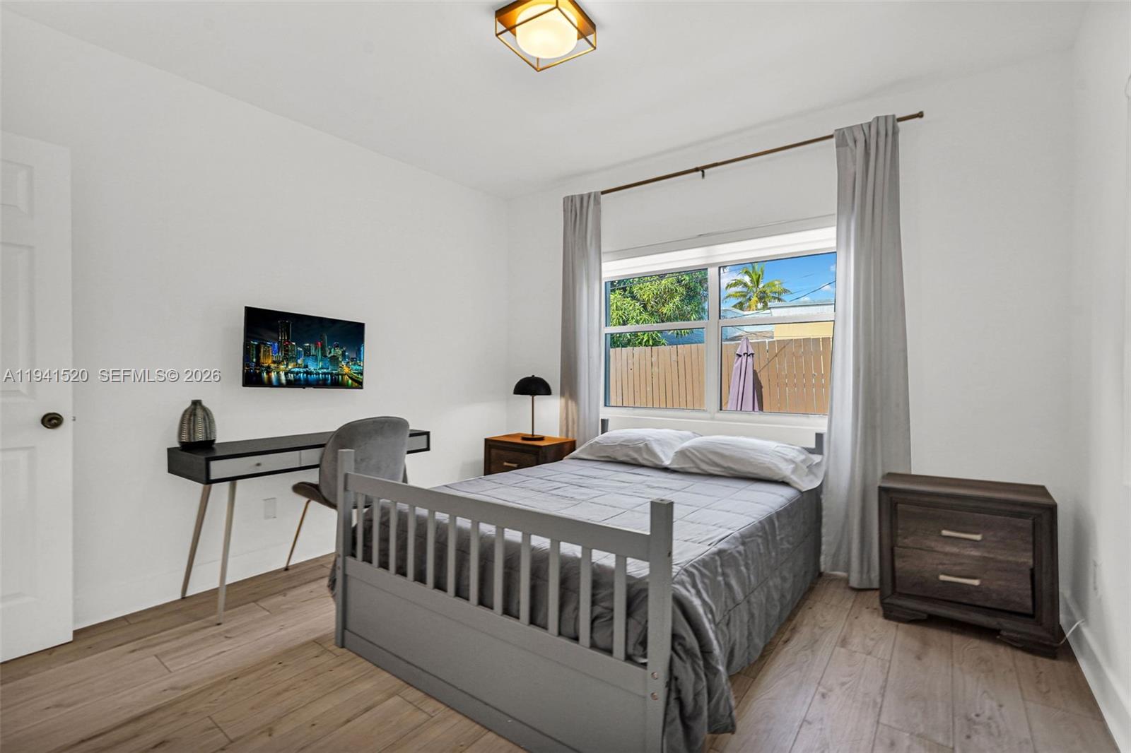 SHADOWLAWN EXTENSION SUB - Residential Lease