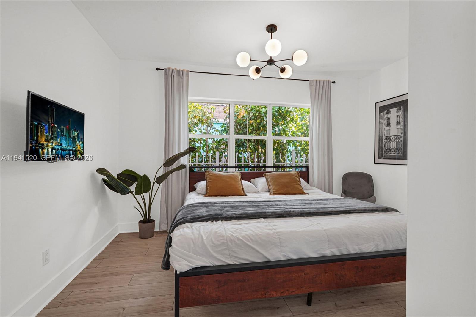 SHADOWLAWN EXTENSION SUB - Residential Lease