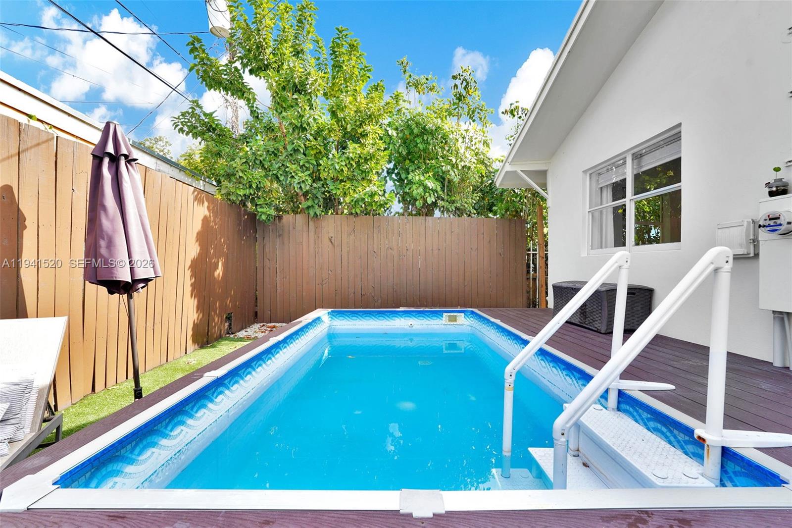 SHADOWLAWN EXTENSION SUB - Residential Lease