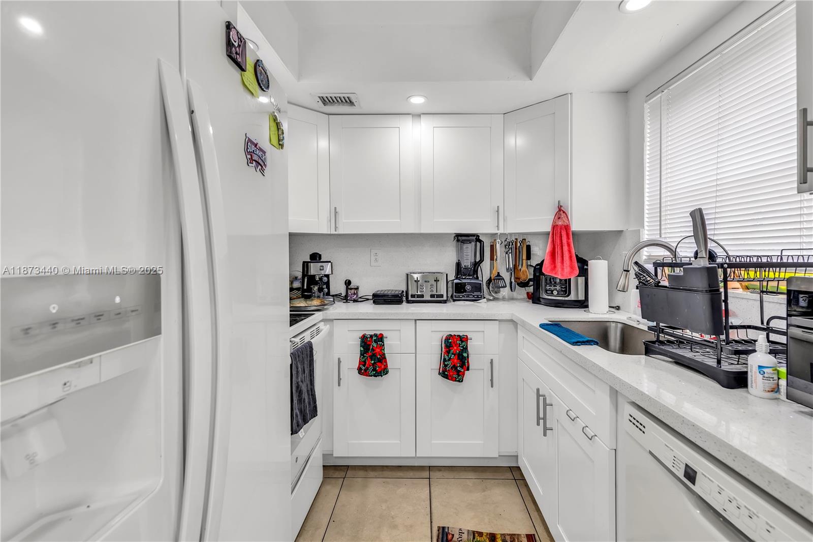 VILLAS AT CORAL SPRINGS - Residential