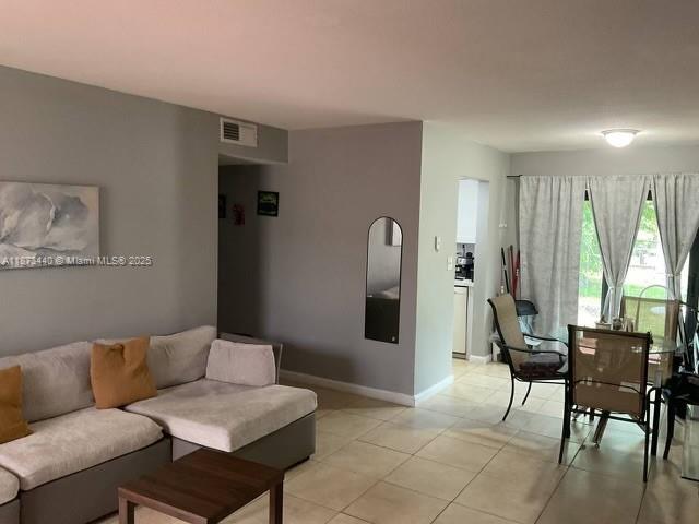 VILLAS AT CORAL SPRINGS - Residential
