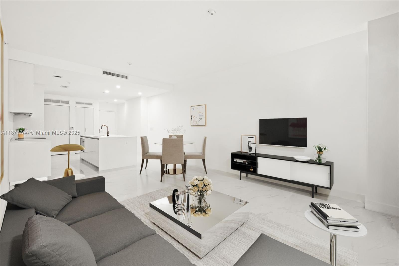 ARIA RESERVE - Residential Lease