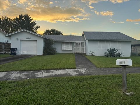 16540 SW 104th Ave Miami FL 33157