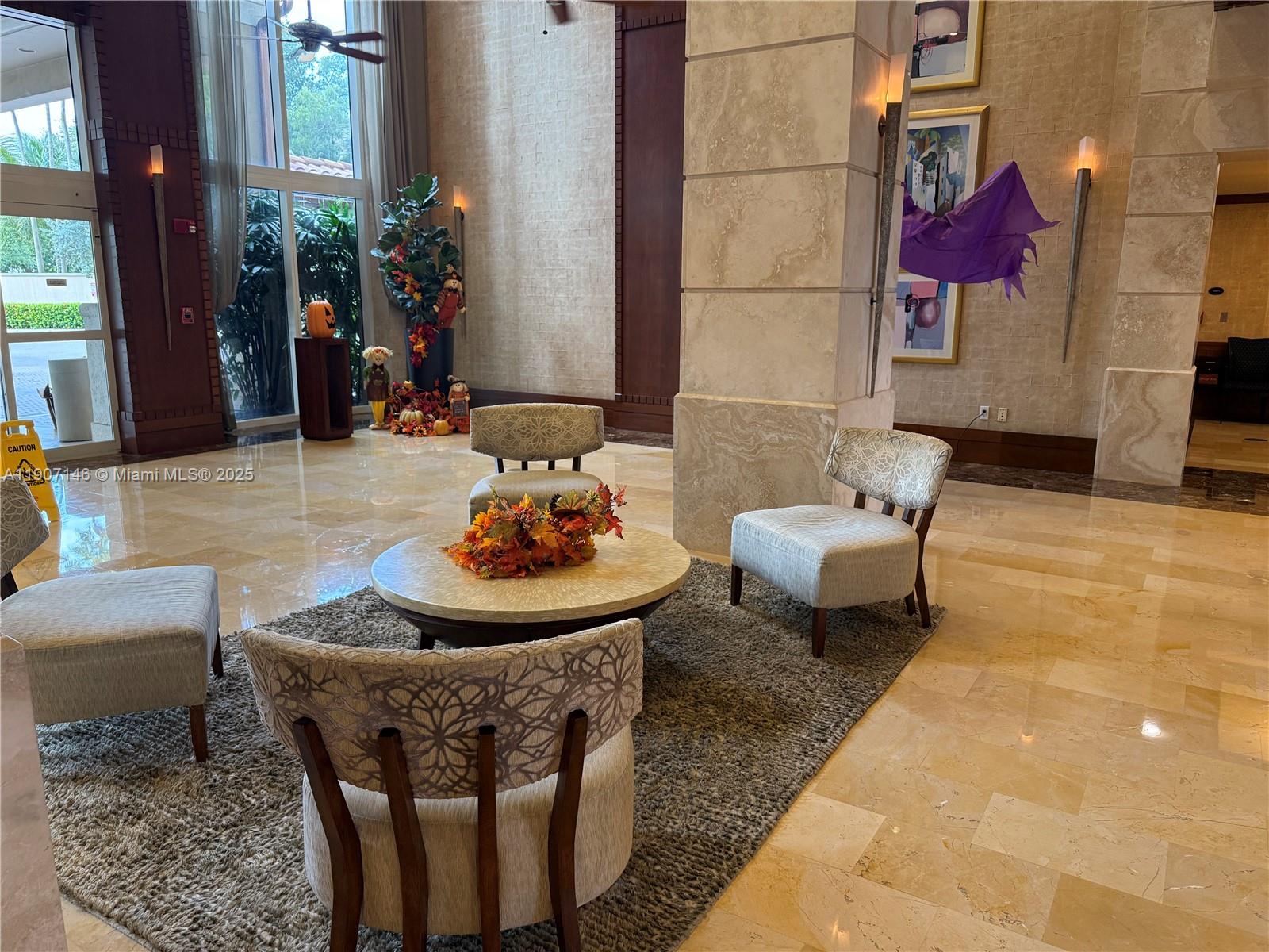 TURNBERRY ON THE GREEN CO - Residential Lease