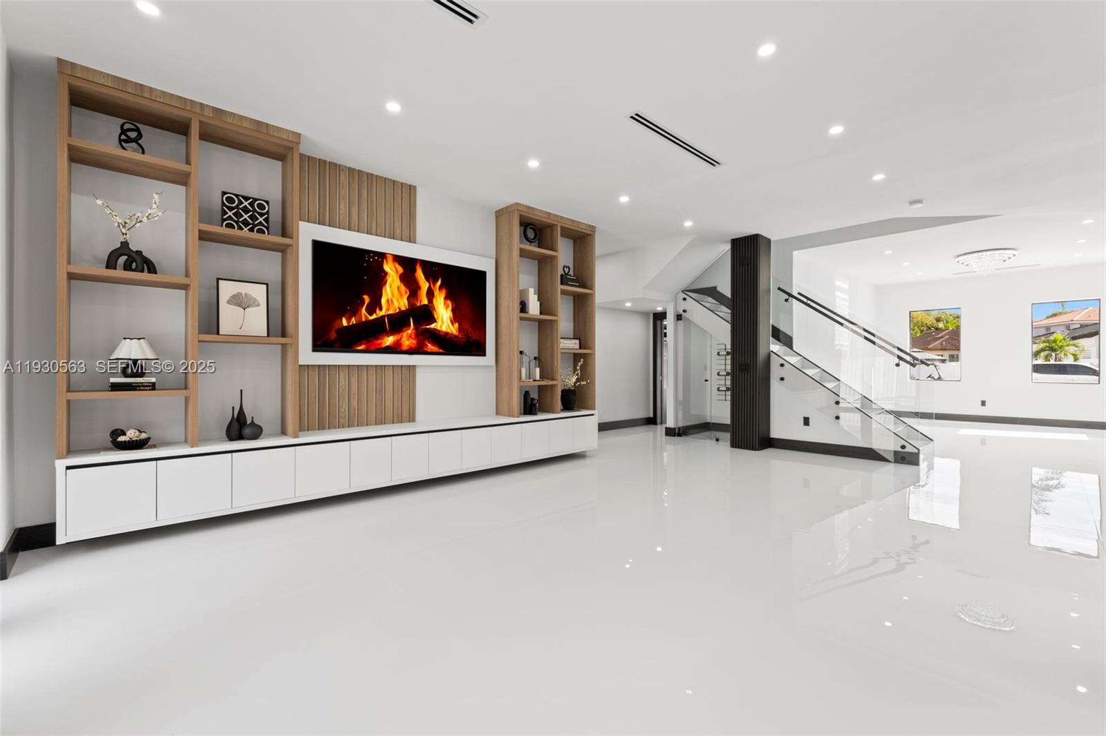 CENTURY GARDENS - Residential