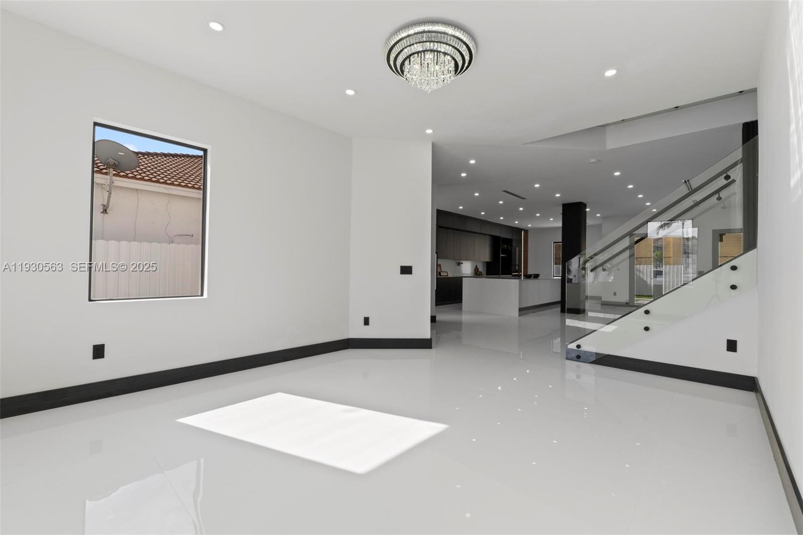 CENTURY GARDENS - Residential