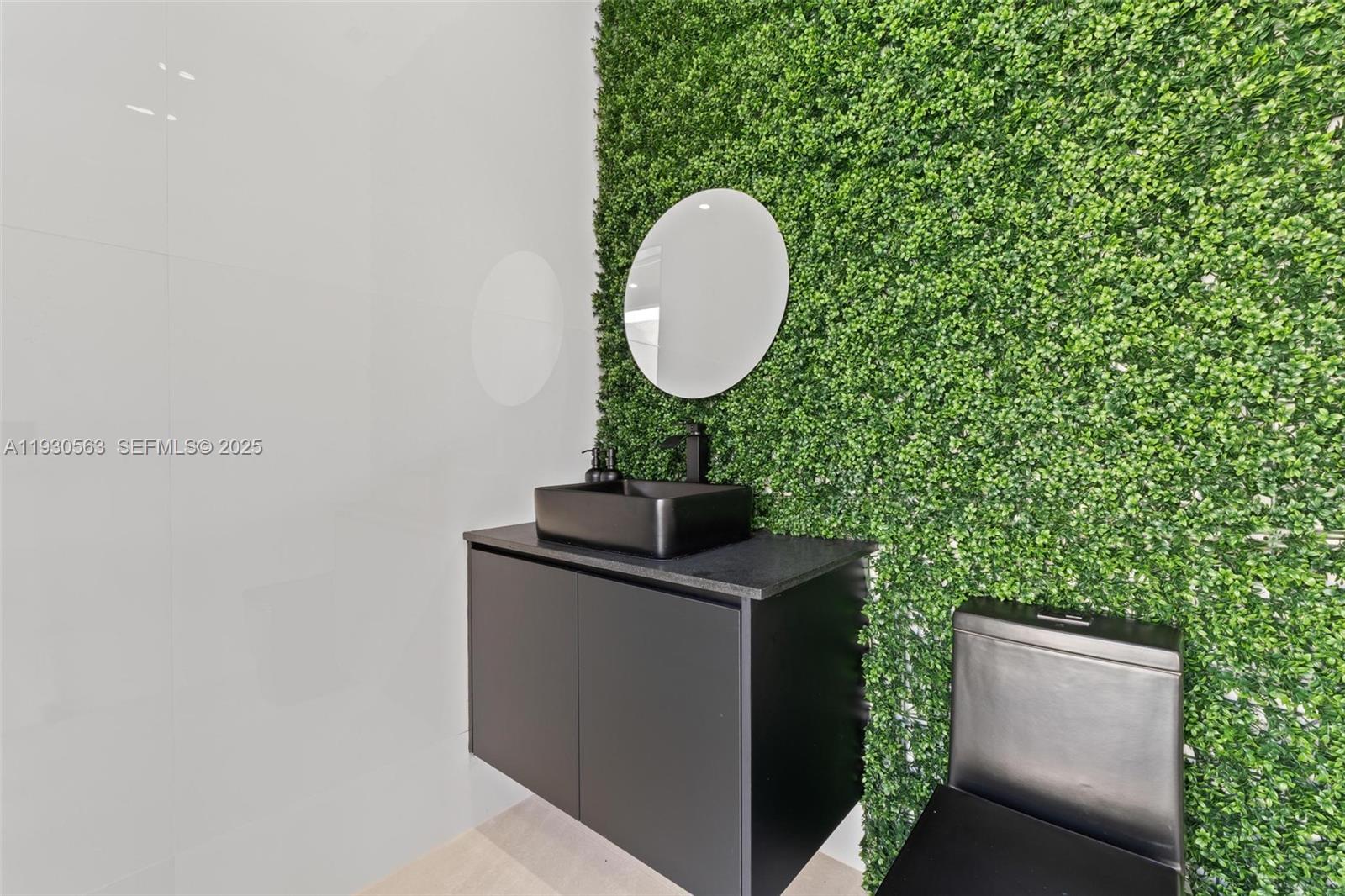 CENTURY GARDENS - Residential