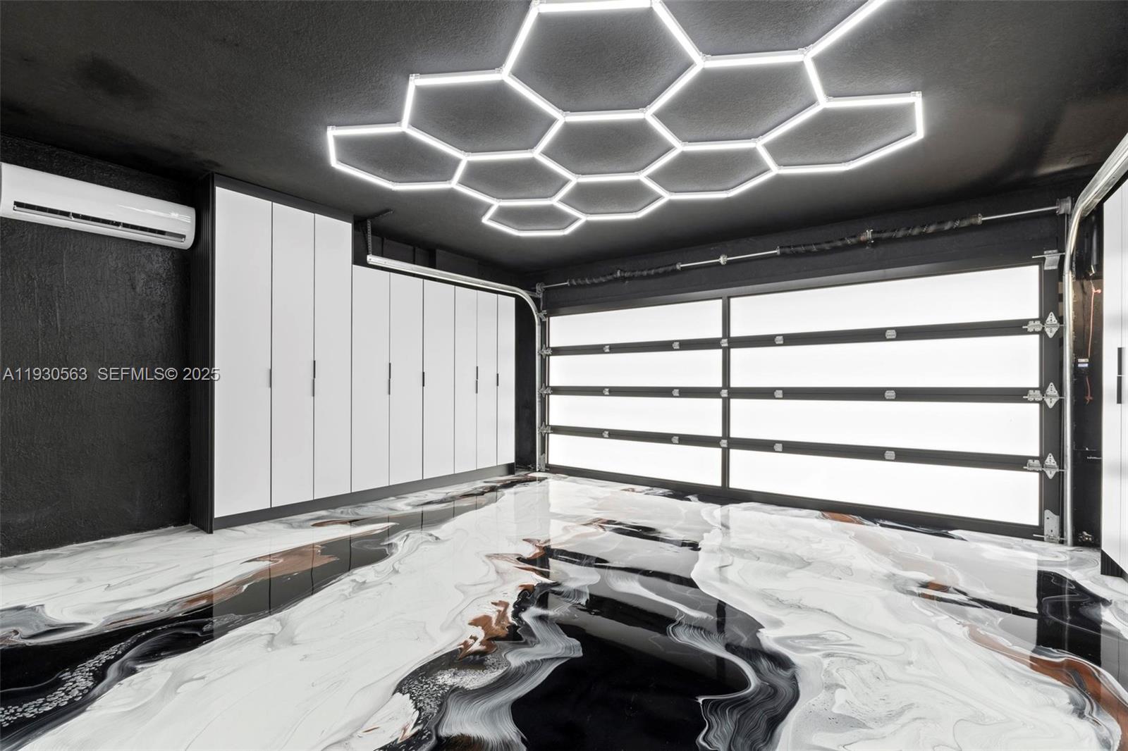 CENTURY GARDENS - Residential