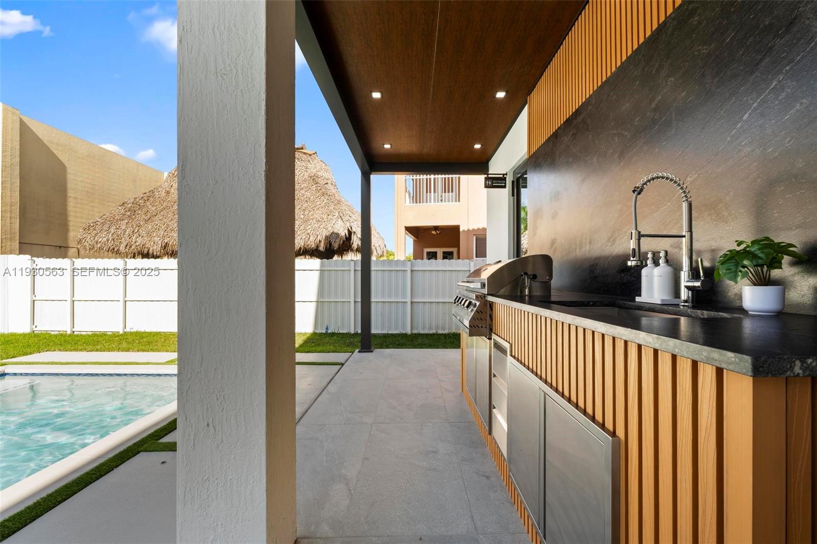 CENTURY GARDENS - Residential