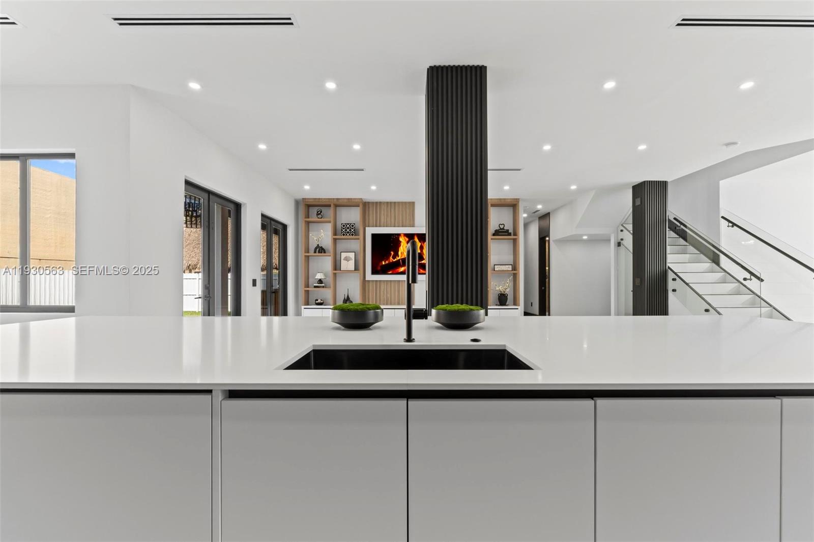 CENTURY GARDENS - Residential